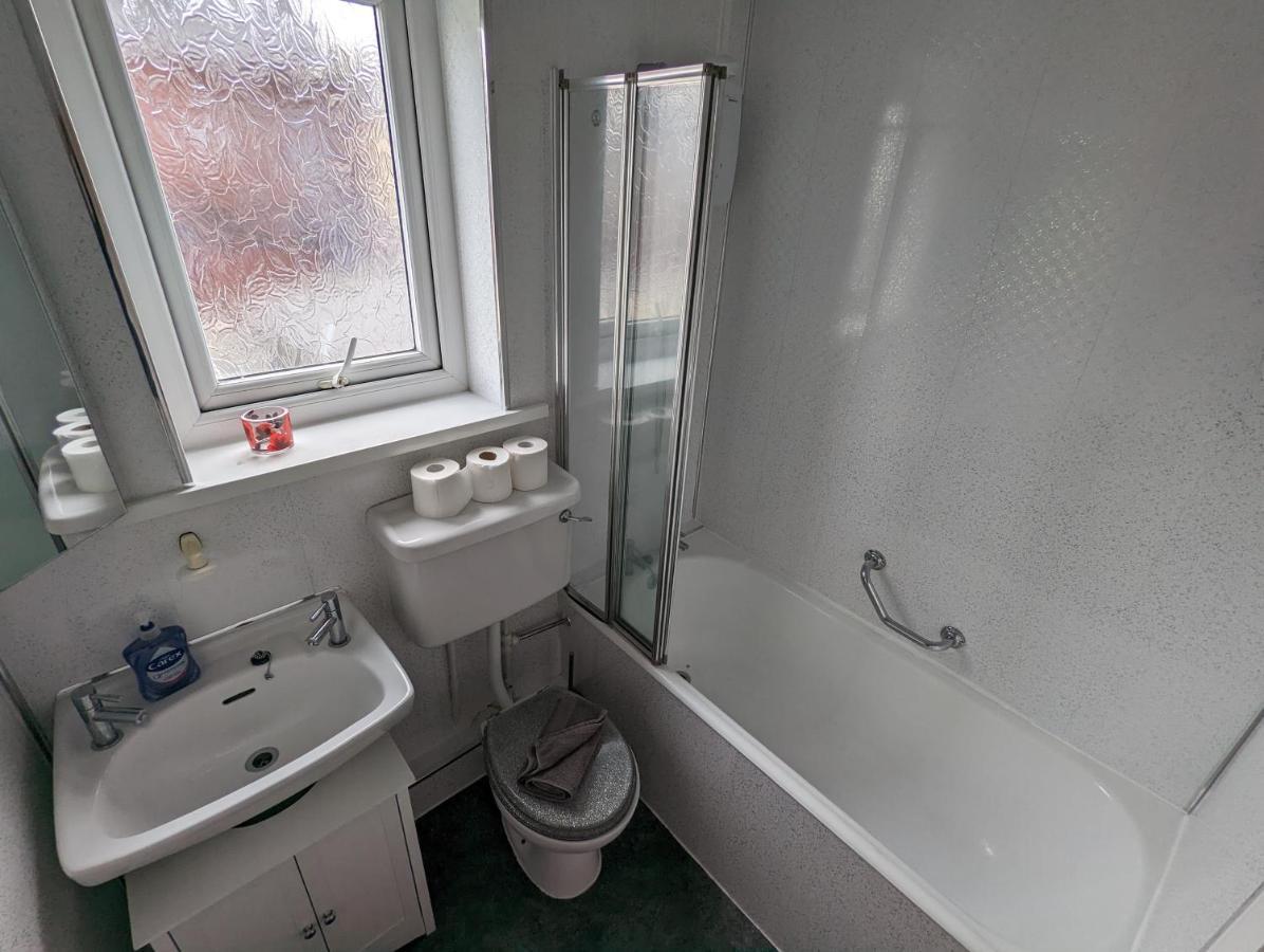 Moon Holiday Townhouse Free Parkingprivate Garden Μπλάκπουλ Εξωτερικό φωτογραφία